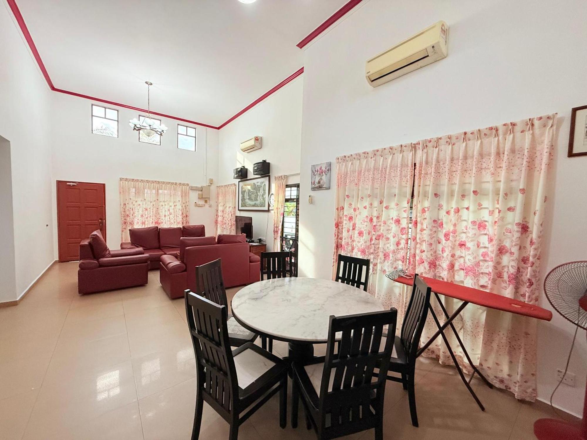 Private Pool Villa 807 - Fong Homestay Kampong Ulu Pegoh Exterior photo